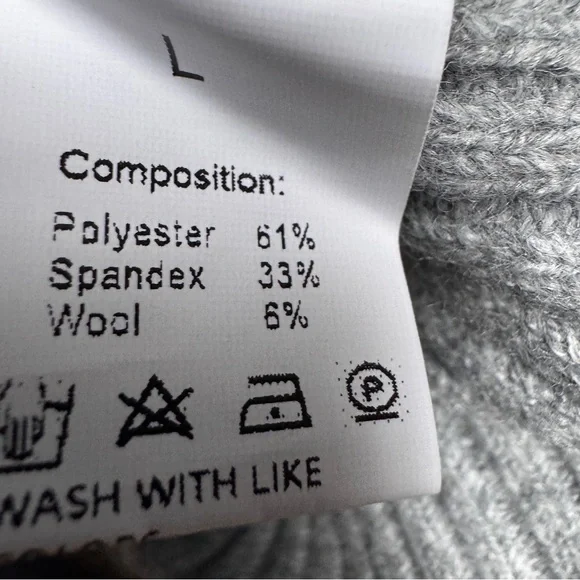 Cozy Gray Off-Shoulder Sweater Dress - Large - Picture 8 of 8